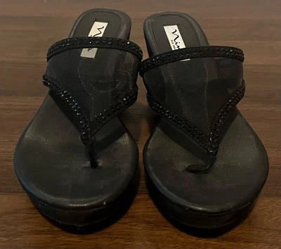 Sandalia de cuña con plataforma Nina talla 9,5 tanga zapato transparente suela de goma Foto 1 de 4