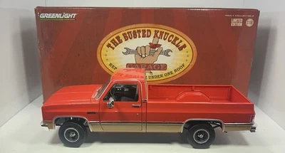 GMC K-2500 “SIERRA GRANDE” 1982 Greenlight escala 1/18 construcción personalizada Foto 1 de 4