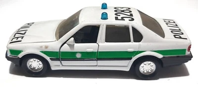 Modellino Matchbox Super Kings BMW 750 iL (1988) - Immagine 1 di 4