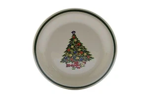 Mt Clemens Holiday Dishware Christmas Tree Salad Desert Appetizer Plate 7 3/8" - Picture 1 of 2