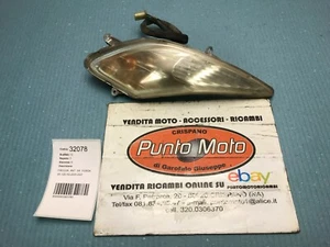 Flecha indicadora de dirección delantera izquierda Honda SH 125-150 2005-2007 - Imagen 1 de 3