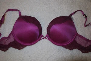 32A ❤️ BOMBSHELL VICTORIA'S SECRET ❤️ Bra SEAMLESS Lace❤️ 2 SIZES PUSH UP Purple - Picture 1 of 4