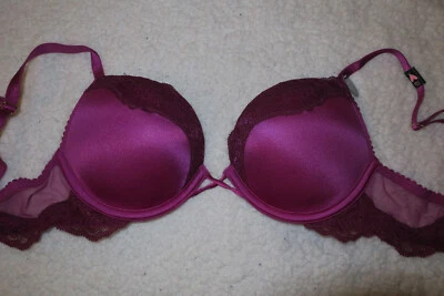 32A ❤️ BOMBSHELL VICTORIA'S SECRET ❤️ Sujetador Sin Costuras Encaje❤️ 2 TALLAS PUSH UP Púrpura Foto 1 de 4
