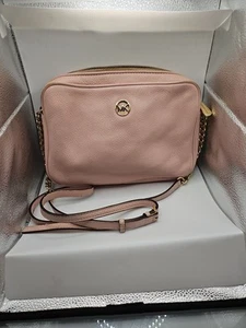 Bolso Bandolera Michael Kors Fulton Cuero Rubor/Rosa - Imagen 1 de 6