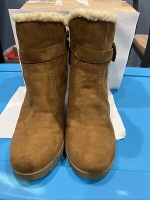 Liz Claiborne Suede Fur Wedge Booties Tan Brown Women’s Size 9M LCRESTON - Image 1 of 4