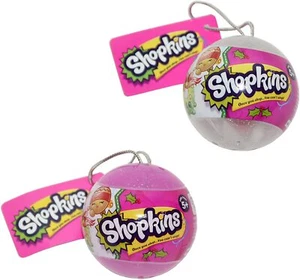 ZWEI Shopkins 2016 Weihnachtsschmuck 56259 - jeder enthält 2 Mystery Shopkins - Bild 1 von 4