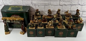 Vintage 1990’s Boyd’s Bears Nativity Set Of 16 Peace On Earth With Box Tags MINT - Bild 1 von 3