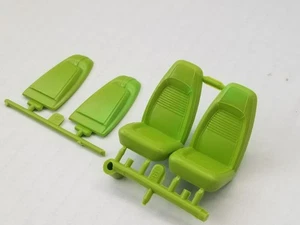 1970 Plymouth Cuda AAR FRONT BUCKET SEATS for Revell 1:24 Model Kit 70 - Picture 1 of 10