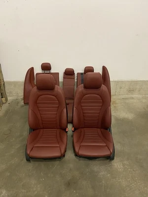15-19 OEM Mercedes W205 C300 Delantero Trasero Izquierdo Derecho Juego COMPLETO Asiento Foto 1 de 4