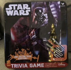 Disney Star Wars Trivia Game Collectible Tin 650+ Trivia Questions 4 Lightsaber - Bild 1 von 5