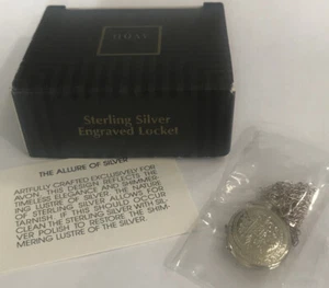 Medallón Avon Vintage 1995 Plata Esterlina Grabado en Caja Original 1995 - Imagen 1 de 6