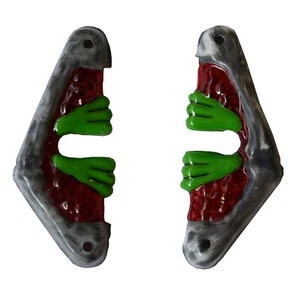 Slingshot Plastics Scared Stiff - Picture 1 of 1