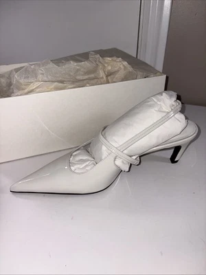 TOTEME Charol Afilado Cordones Tacón Bajo Color: Off White Talla: EU 39 ¡NUEVO! Foto 1 de 4