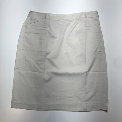 Falda Chadwick's Mujer 14 Beige Caqui Recta con Bolsillos Traseros Longitud 22" Usada en Excelente Condición Foto 1 de 4