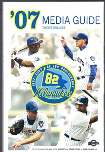 2007 Milwaukee Brewers Baseball Media Guide - Picture 1 of 2