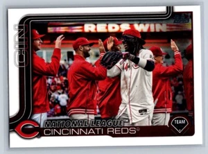 2025 Topps Series 1 - #99 Cincinnati Reds Team Card - Picture 1 of 2