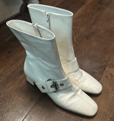 Franco Sarto Women's Withe Patent Leather Side Zip Buckle Ankle Boots 9.5M - Image 1 of 4