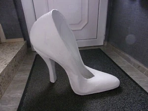 XXL Deko Schuh weiss in HEILBRONN DAMENSCHUH 57cm x 63 cm x 20 cm - Bild 1 von 2