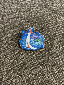 DISNEY PRINCESS AND THE FROG TIANNA LIVE YOUR PASSION PIN - Picture 1 of 5
