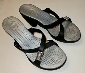 Crocs Cypress Gray Black 3.5" Chunk Heel Sandal Womens 7 Shoe - Picture 1 of 8