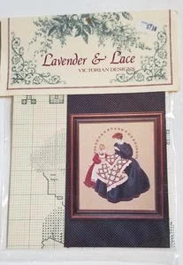 Lavender & Lace The Quiltmaker Kreuzstichmuster Neu in Verpackung viktorianisches Diagramm - Bild 1 von 3