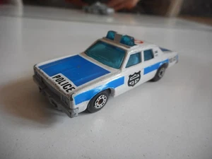 Matchbox Plymouth Gran Fury Police in weiß/blau - Picture 1 of 2