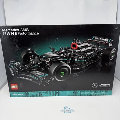 LEGO 42171 - TECHNIC: Mercedes-AMG F1 W14 E Performance AMG Petronas Formula One - Image 1 of 2