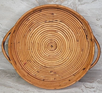 Bandeja grande de bambú de caña de lápiz de los años 60 - 15" redonda enrollada ratán mediados de siglo boho Foto 1 de 4