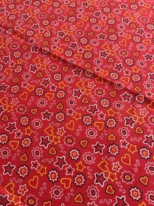 Vintage Fabric 100 cm x 110 cm Heavy Cotton Print Red Star Flower - Picture 1 of 3