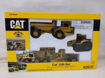 Norscot Caterpillar Gift Set 1/64 diecast New In Box 55019 - Image 1 of 4
