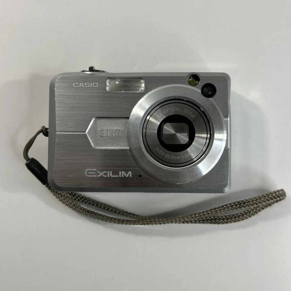 Casio EXILIM EX-Z850 8.1MP Digital Camera Silver w/ Battery, SD Card - Image 1 of 4