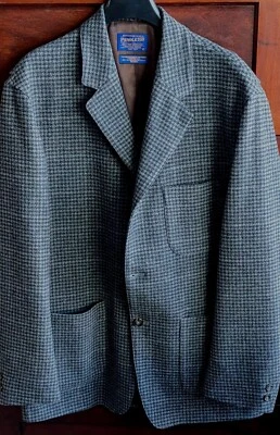 Pendleton Blazer Sport Coat Men’s Large 100% Virgin Wool Micro Plaid 3-Button. - Image 1 of 4
