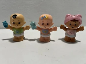 Fisher Price Little People Bebés Figuras Pañales Lote de 3 Ver Fotos Leer - Imagen 1 de 6