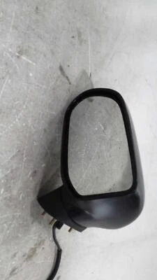 Used Left Door Mirror fits: 2010 Honda Civic Power Sdn 4 Dr 1.8L non-heated moul - Image 1 of 4