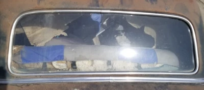 Cristal ventana trasera 1949 Plymouth Chrysler Dodge Mopar DeSoto 49 50 Foto 1 de 4