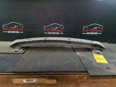 Volvo C30 T5 2008 parachoques trasero barra de refuerzo Foto 1 de 4