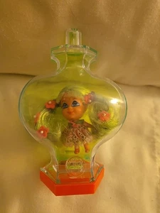 Muñeca colonia vintage Mattel Liddle Kiddles APPLE BLOSSOM en botella  - Imagen 1 de 6