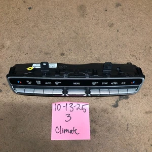 2019 - 2025 MERCEDES E450 A238 DASH A/C CONTROL SWITCH PANEL OEM A2139059807 - Picture 1 of 7