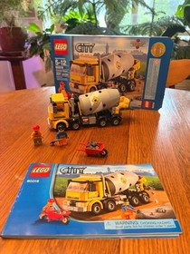 LEGO CITY: Cement Mixer (60018) excellent condition!