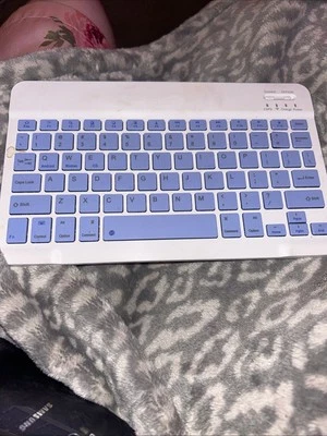 Ajazz AK820PRO Mechanical Keyboard Screen and NOB Tri Mode, Purple/White - Image 1 of 3