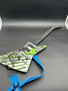 Paper Jamz Guitar Series 1 Wow Wee Instant Rock Star Gibson Explorer - Picture 1 of 6