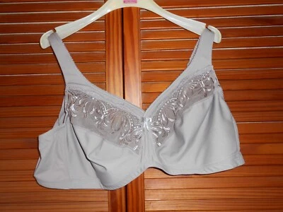 GLAMORISE Bügelloser BH mit MagicLift Stütz Technologie taupe Größe 120C - Bild 1 von 2