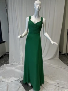Vestido Largo Dessy Collection By Vivian Diamond Talla 12 Verde - Imagen 1 de 11