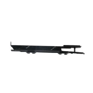 Front Left LH Side Bumper Face Bar Bracket Fits Mercedes Benz W203 C-Class C230 - Picture 1 of 6
