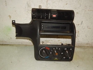 Verkleidung Mittelkonsole Opel Astra F Heizungsregler Display 90450435 F88108 - Bild 1 von 9