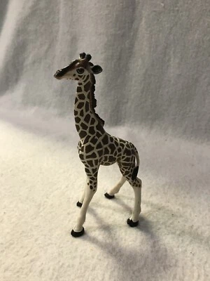 Пластиковая фигурка жирафа Papo 2008 игрушка сафари джунгли 5 дюймов - Изображение 1 из 4