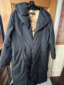 Vintage XL Dana Buchman schwarzer langer gefütterter Mantel Reißverschluss & Druckknopf Leopardenfutter Reißverschlusstasche - Bild 1 von 15