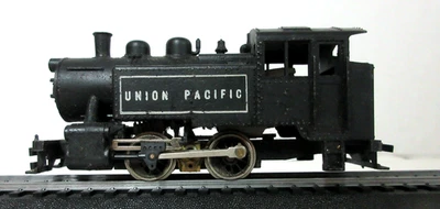 Vintage Mantua Tyco HO Guage Train Locomotive 3992 Santa Fe Saddle Tank - Image 1 of 4