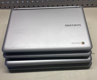 批量 4 件 三星 Chromebook XE30C12 11.6 便携式电脑 适用于零件。 无电源/LCD/挡板 — 第 1/4 张图片