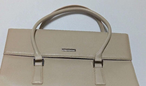Borsa a mano BURBERRY in pelle colore beige articoli di moda donna donna logo cerniera